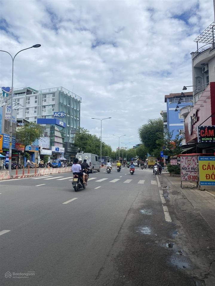 Dòng tiền sẵn 150 triệu /tháng. mặt tiền lê trọng tấn , q. tân phú 5,7 x 50m nở 9,7m . giá 60 tỷ
