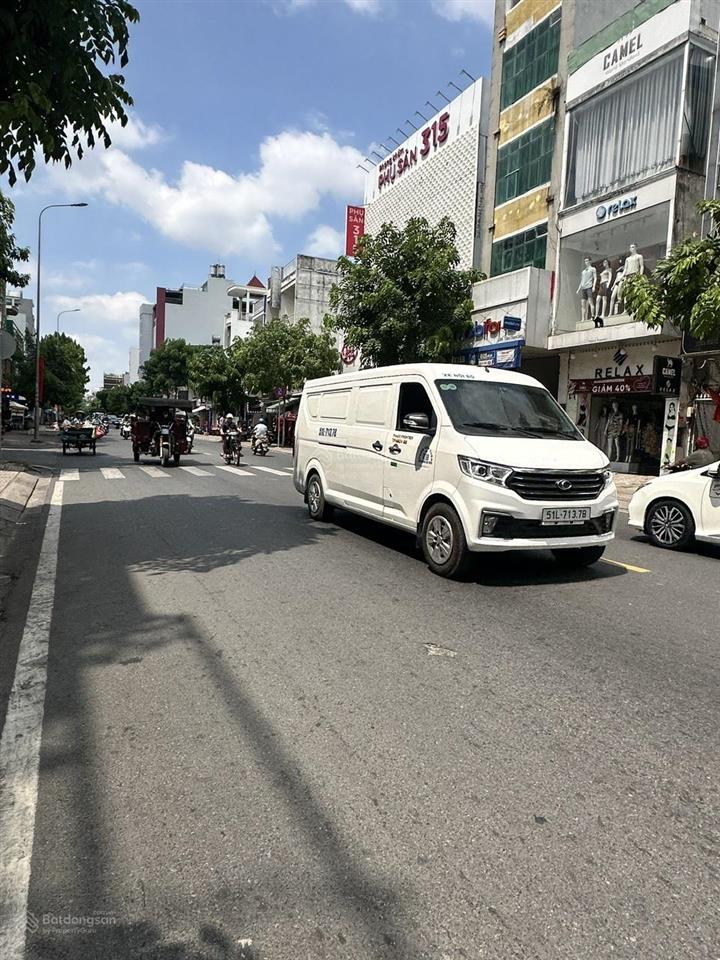 21 tỷ còn 17.5 tỷ. nhà 4 tầng mt tân sơn nhì, tân phú. 4m x 16m