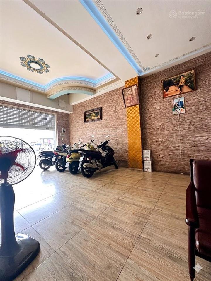 Siêu vị trí  nhà 6 tầng mt tân thắng , q. tân phú . 5 x 23m giá 32 tỷ . tl