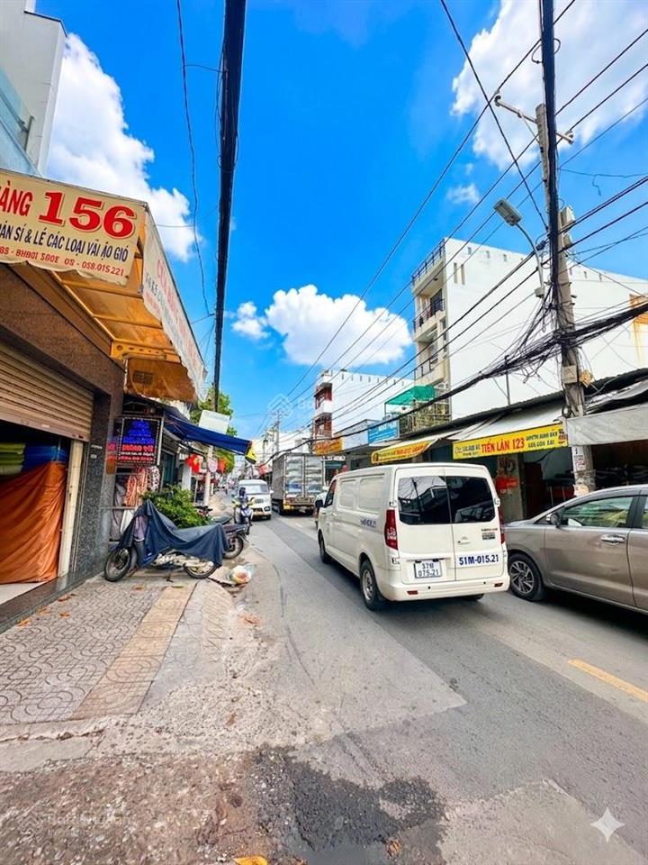 4,8m x 19m  mt phú thọ hoà ,q. tân phú . giá 19,8 tỷ . tl