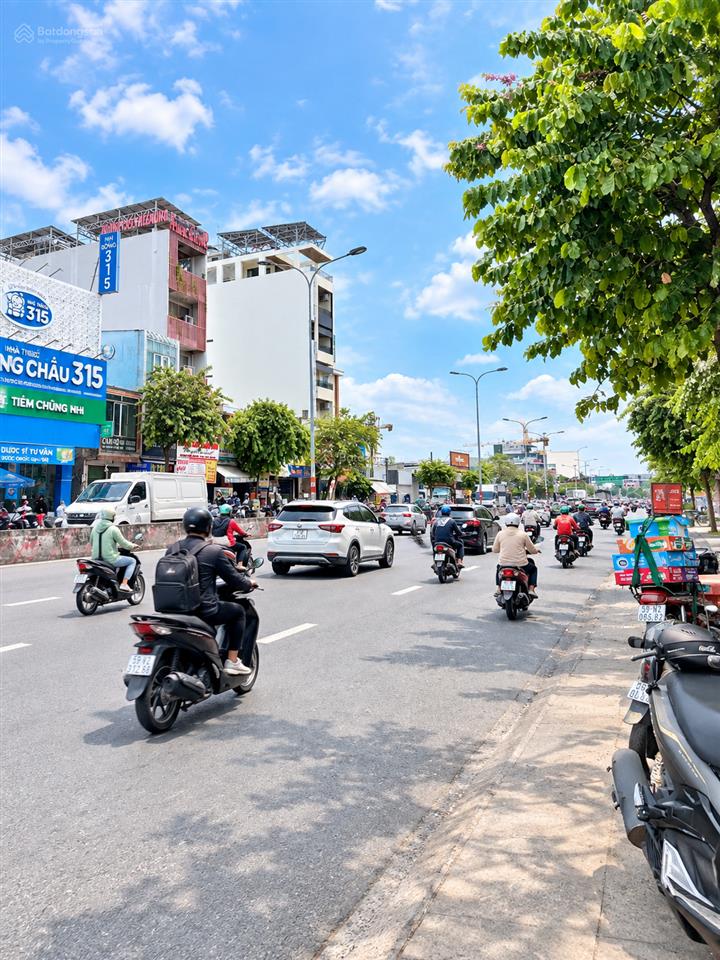 15 tỷ giảm còn 13,3 tỷ. mt lê trọng tấn  tây thạnh q. tân phú