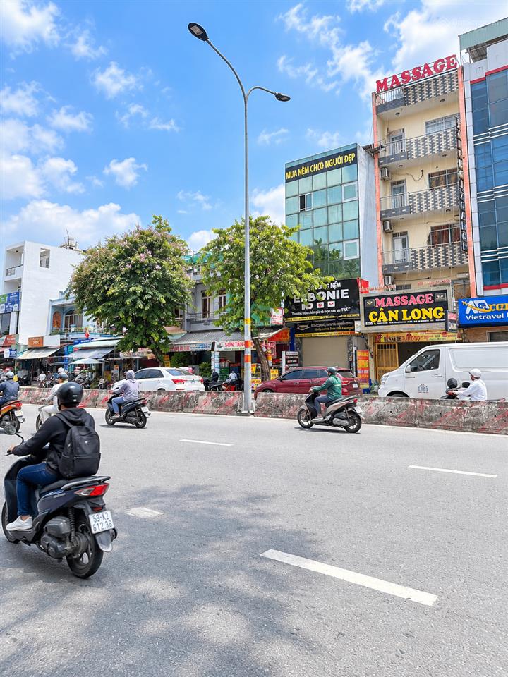 15 tỷ giảm còn 13,3 tỷ. mt lê trọng tấn  tây thạnh q. tân phú