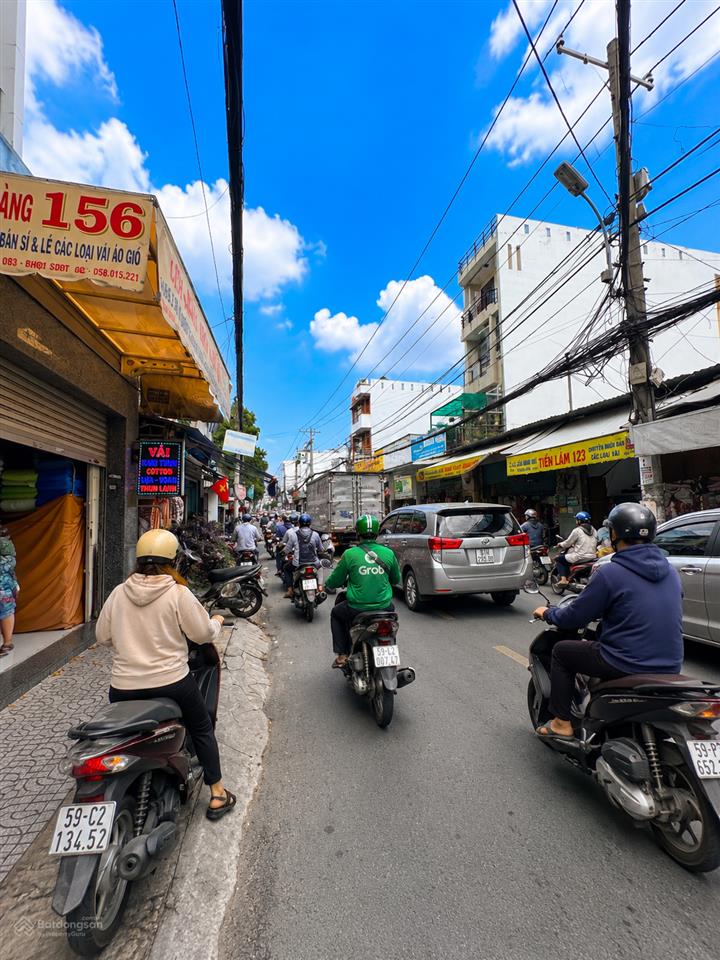 19,8 tỷ giảm còn 17,8 tỷ. 4,8m x 19m  mặt tiền phú thọ hòa, q. tân phú.