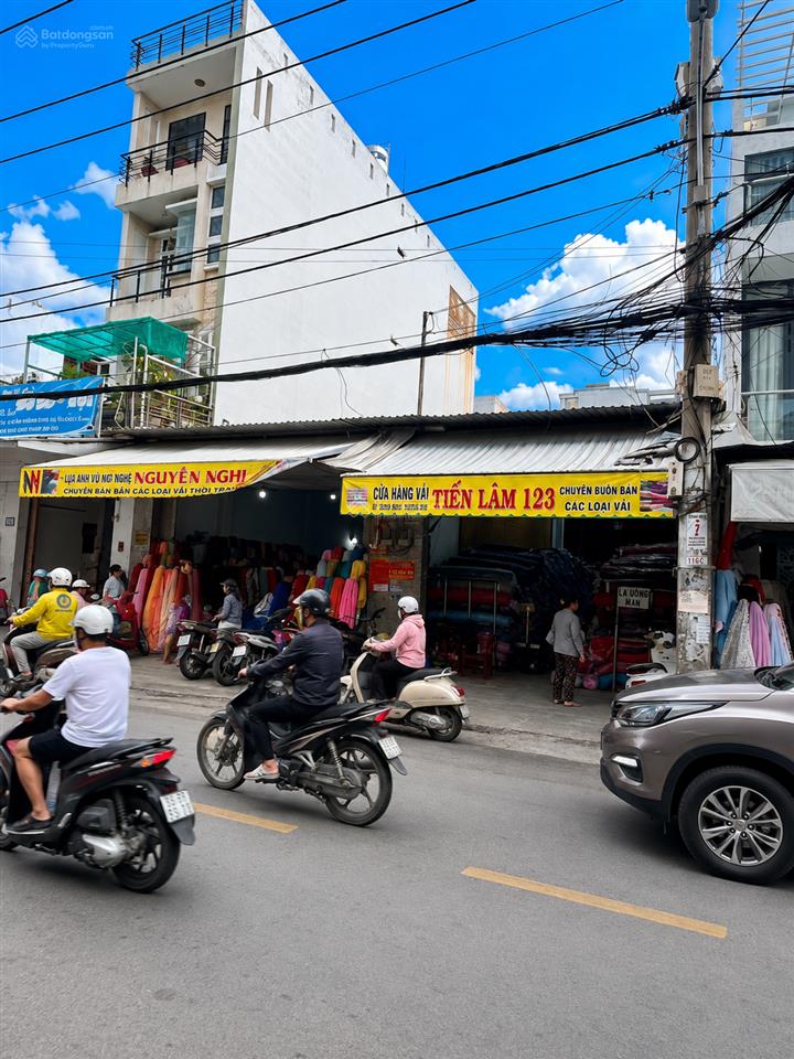 19,8 tỷ giảm còn 17,8 tỷ. 4,8m x 19m  mt phú thọ hòa, q. tân phú.