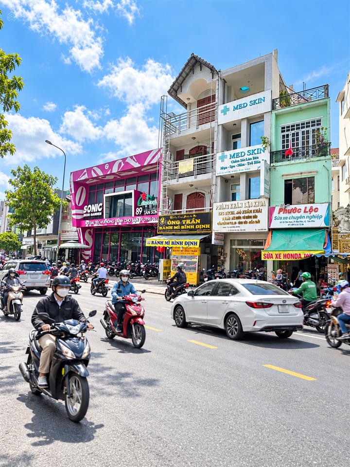 9,5 tỷ giảm còn 8,7 tỷ. có ngay nhà 4 tầng mtkd tân sơn nhì, tân phú.