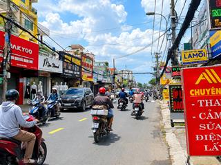 15 tỷ giảm còn 13,7 tỷ. nhà 4 tầng mt nguyễn hữu tiến, tân phú 5,5 x 21,6m