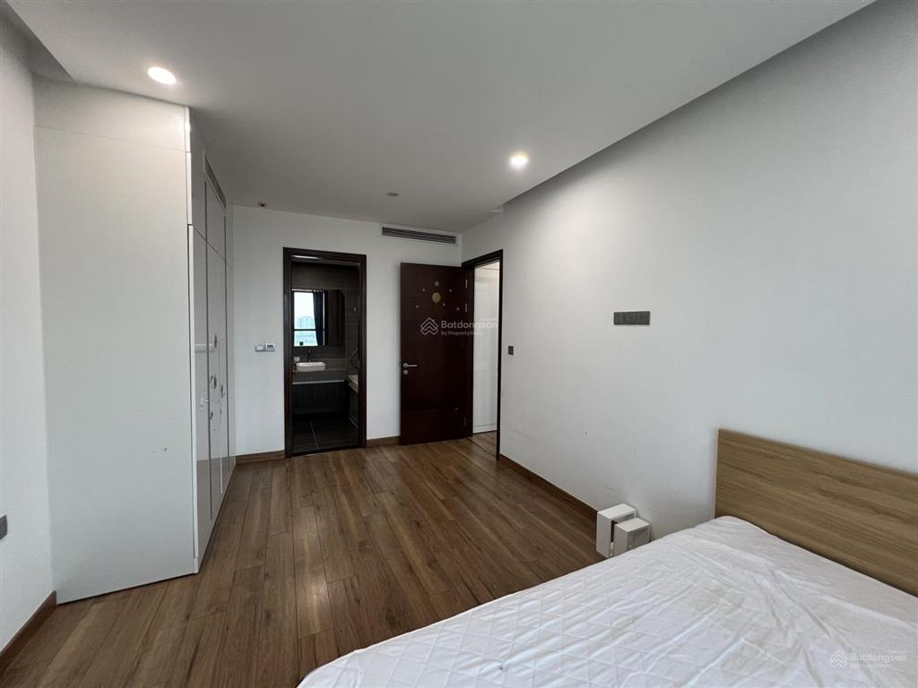 Bán căn chung cư "hoa hậu" 6 elements tây hồ toà d1 cao cấp nhất, 2 phòng ngủ, 82,6 mét