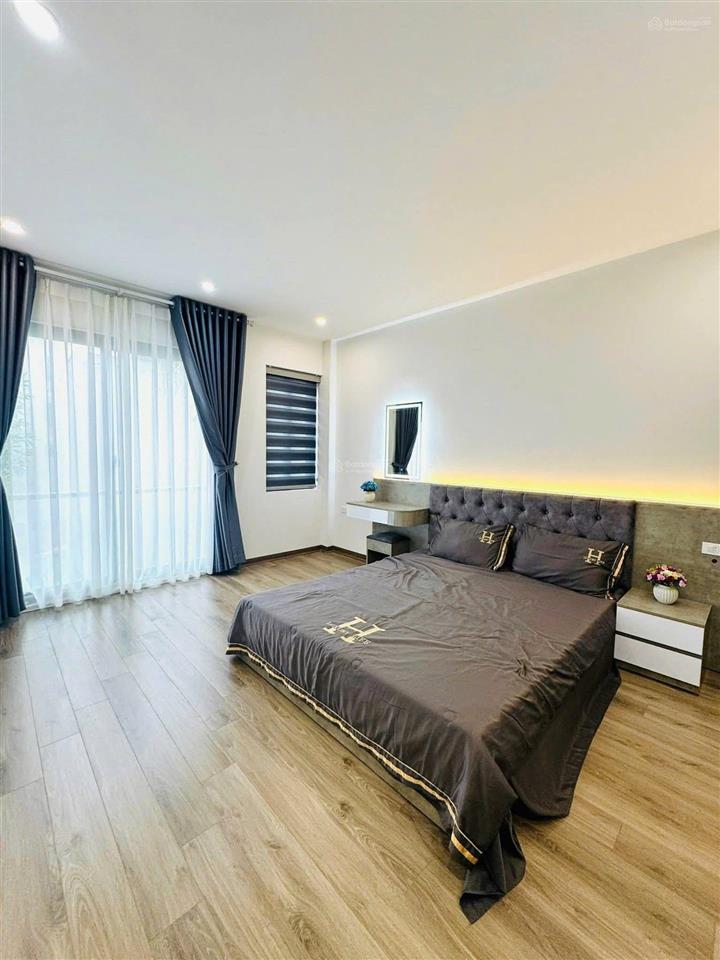 Nhà xuân la 48m2*7t, mt6m, thang máy, mặt ngõ thông ô tô 7 chỗ vào, cách phố 20m, 14 tỷ