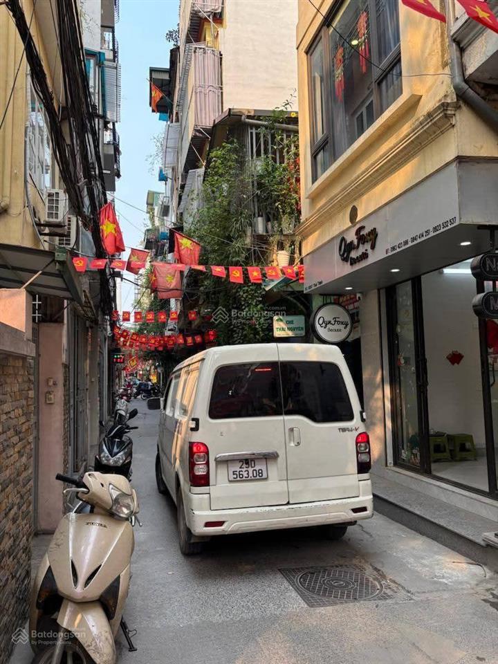 Bán nhà nguyễn văn huyên 48m2*6t thang máy, ô tô đỗ cửa, nhà mới ở ngay, ngõ thông tứ tung 15.8 tỷ