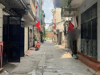 Bán nhà trần cung 42m2*7t thang máy, gara ô tô 7 chỗ, ngõ thông, nhà mới đẹp ở ngay, gần phố, 17 tỷ