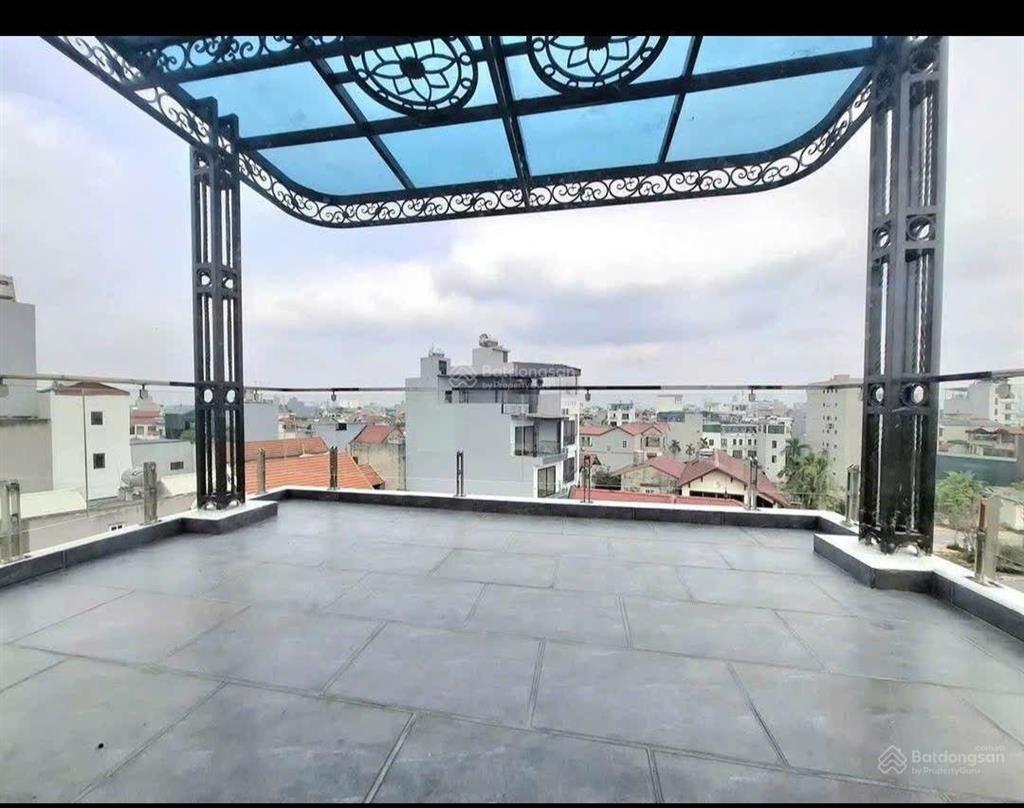 Nhà dương quảng hàm 44m2*6t thang máy, ô tô đỗ cửa, ngõ thông kinh doanh, nhà mới ở ngay, 15.7 tỷ