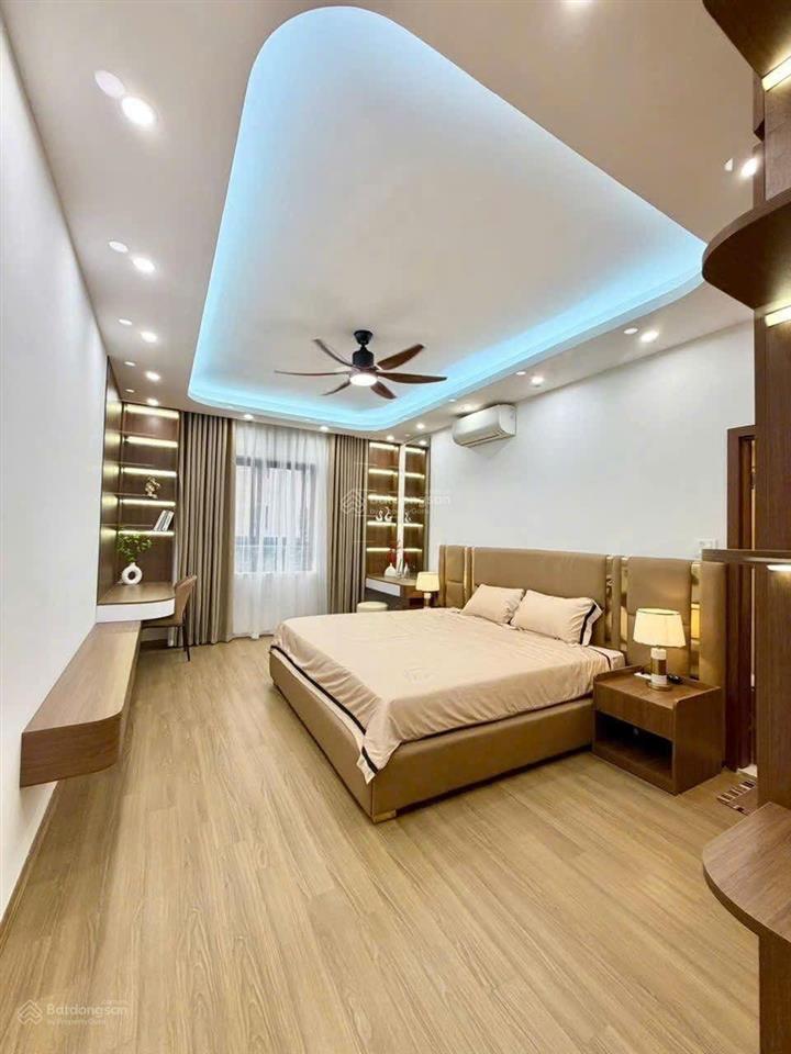Nhà đông quan 46m2*6t, ngõ thông kinh doanh, ô tô đỗ cửa, nhà mới ở ngay, full nội thất, 15.8 tỷ