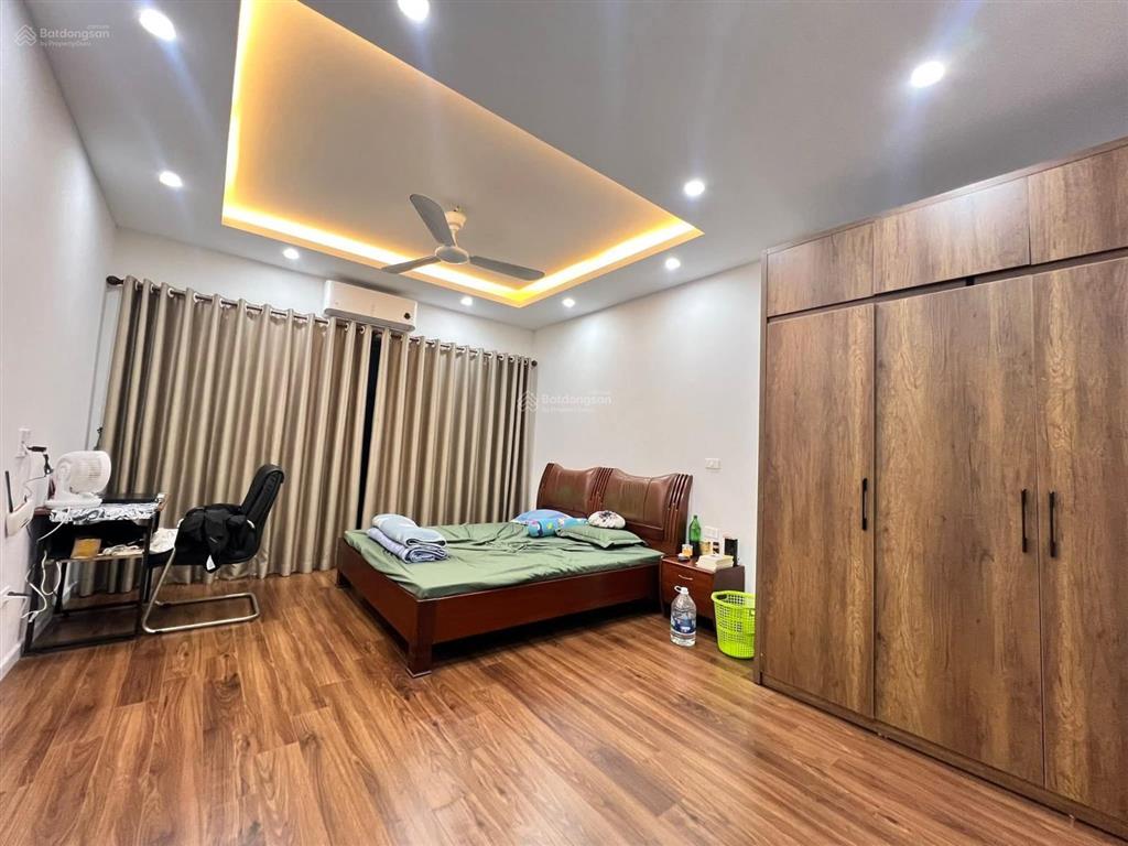 Nhà trung kính to 40m2*7t thang máy, phân lô bàn cờ, ô tô đỗ cửa, nhà mới full nội thất, 13.6 tỷ