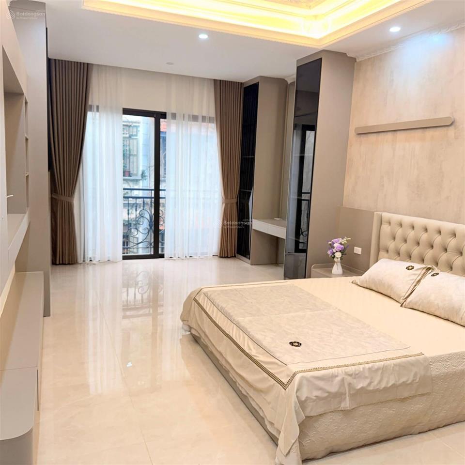 Bán nhà trung kính to 47m2*6t thang máy, ô tô cách phố 20m, nhà mới ở ngay full nội thất, 17 tỷ