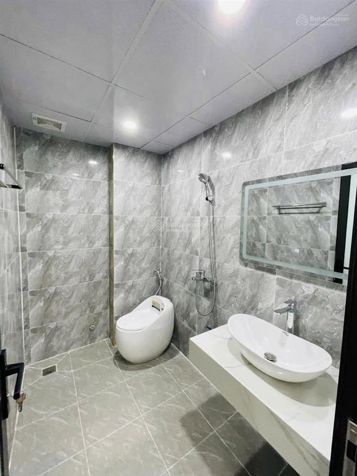 Bán nhà trung kính to 47m2*6t thang máy, ô tô cách phố 20m, nhà mới ở ngay full nội thất, 17 tỷ