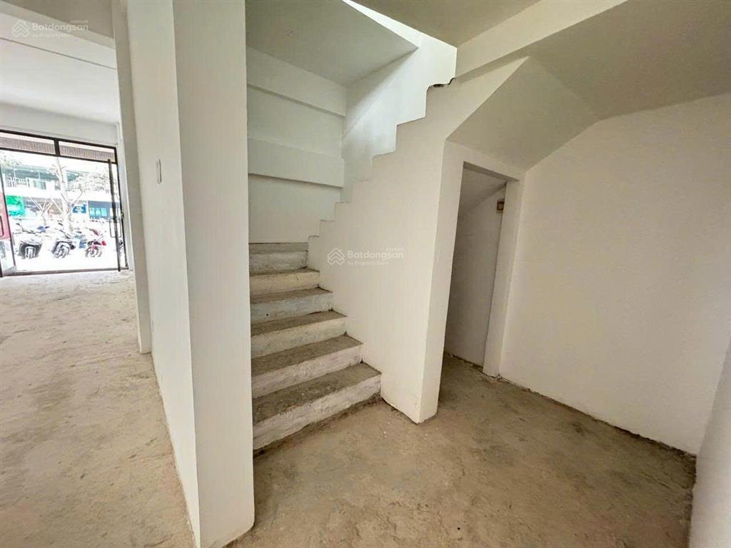 Bán shophouse the panorama phú mỹ hưng, 30 tỷ, 158m2, chính chủ, giá tốt.  0917 338 *** ms yến