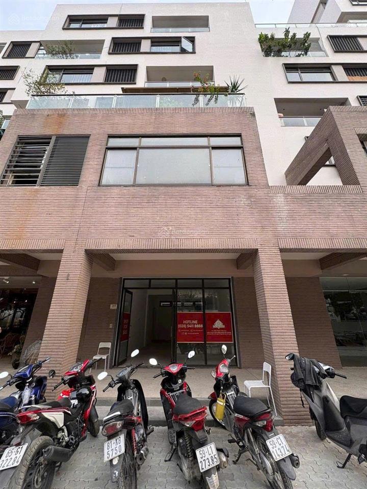 Bán shophouse the panorama phú mỹ hưng, 30 tỷ, 158m2, chính chủ, giá tốt.  0917 338 *** ms yến
