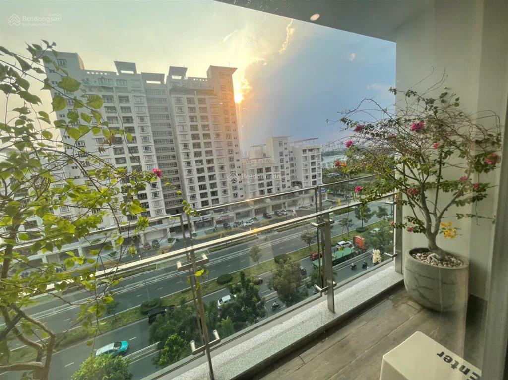 Bán ascentia phú mỹ hưng  3pn căn góc  nội thất đầy đủ  suất người nước ngoài   0917 338 ***