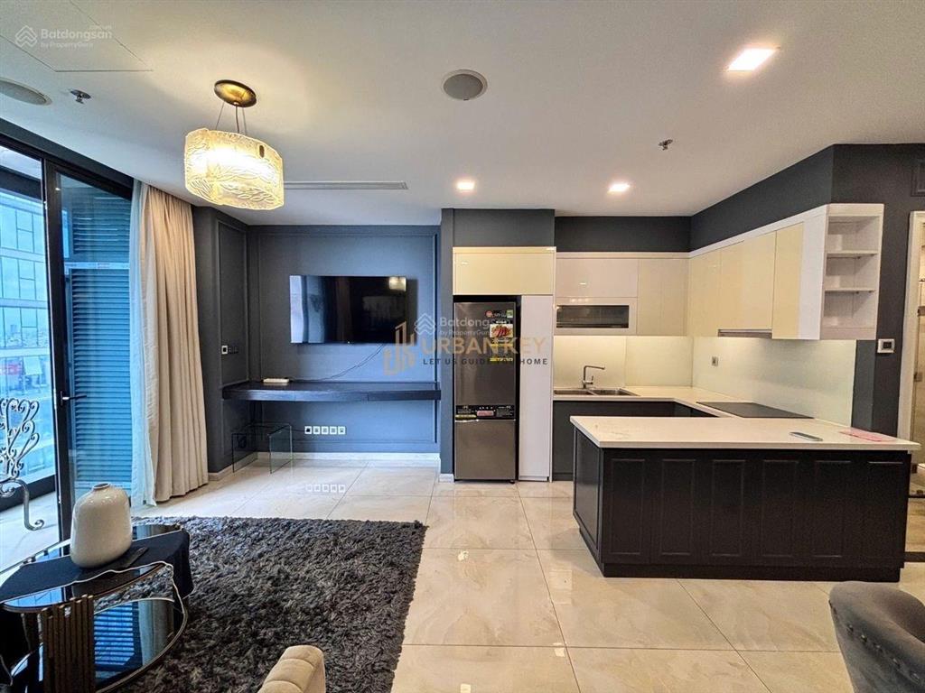 Cần bán gấp, giá siêu rẻ, chung cư saigon airport, căn 90m2, 2pn, 2wc, full nt