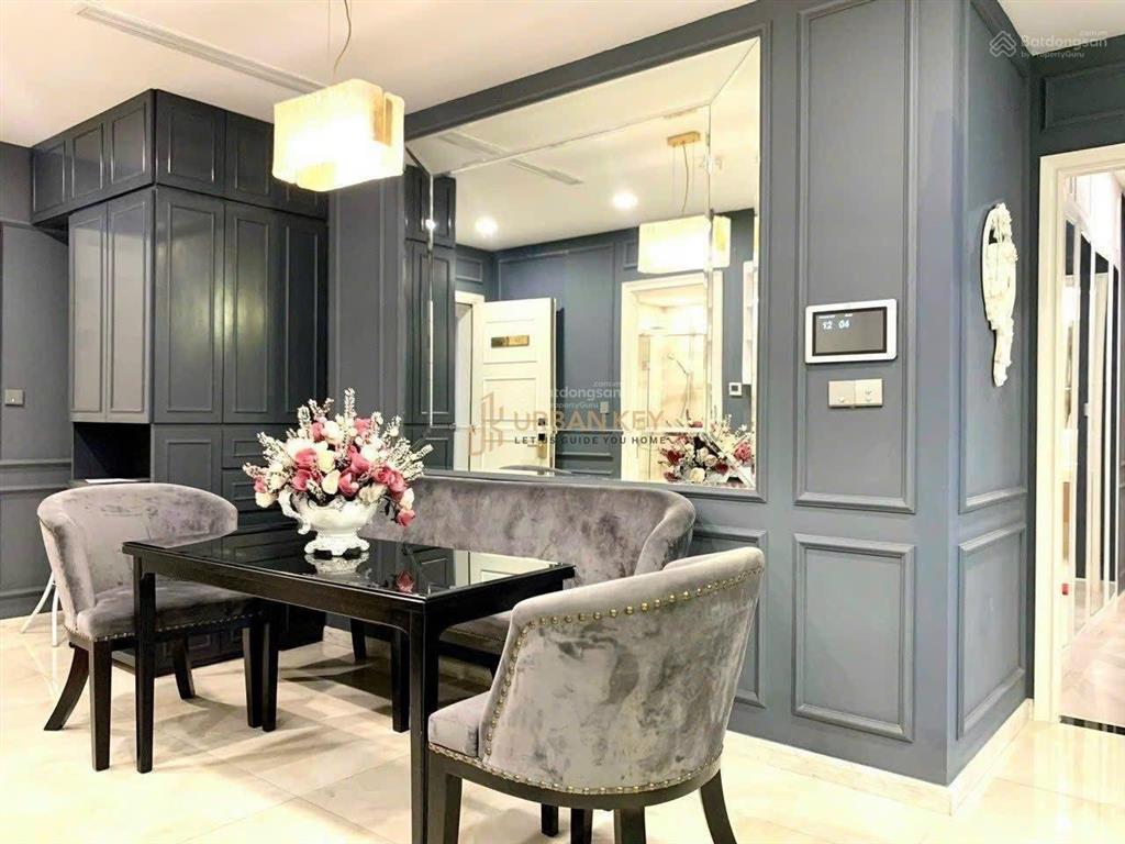 Cần bán gấp, giá siêu rẻ, chung cư saigon airport, căn 90m2, 2pn, 2wc, full nt