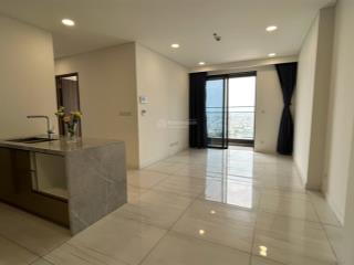 Cho thuê căn hộ 3pn, nt cơ bản, 2wc, 115m2, chỉ 23 triệu ở park legend, tân bình, hcm