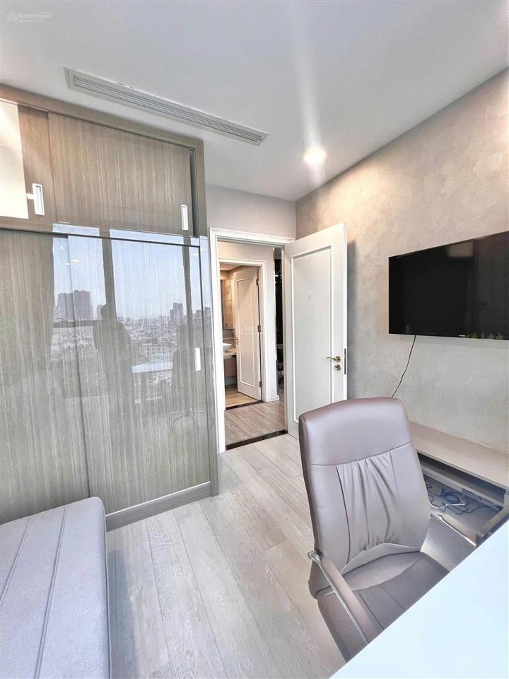 Bán cc galaxy 9, nguyễn khoái, p1, q4, 6,1 tỷ, 72m2, hàng hiếm tại đây.  0778 998 ***