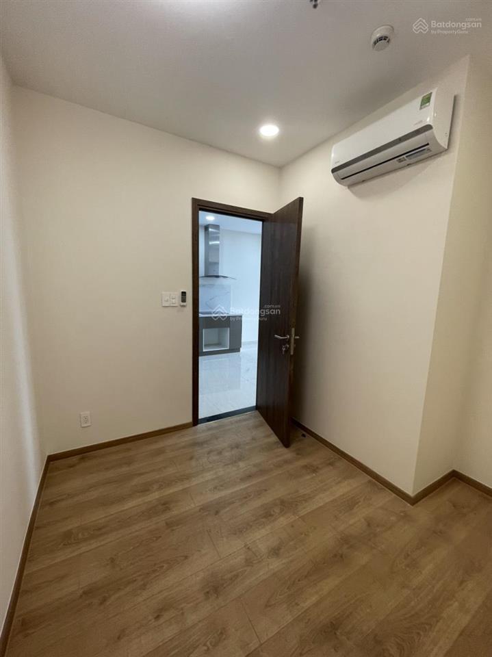 Chính chủ cho thuê gấp ch park legend, nhà đẹp như mơ, 60m2, 2 pn, 1wc, giá chỉ 13.5tr