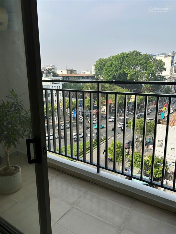 Cho thuê văn phòng đẹp, giá tốt 15,5 triệu, 55m2 tại căn hộ orchard park view, phú nhuận