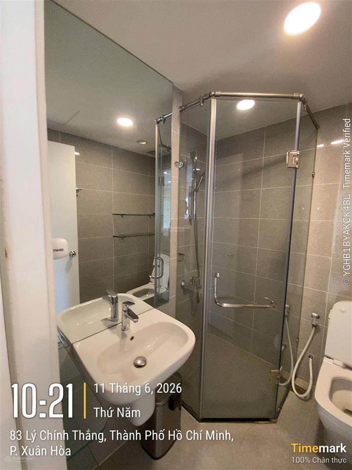 Terra royal, 2pn, 72m², 2wc cần cho thuê gấp, giá chỉ 20 triệu, alo 0778 998 *** xem nhà gấp ạ