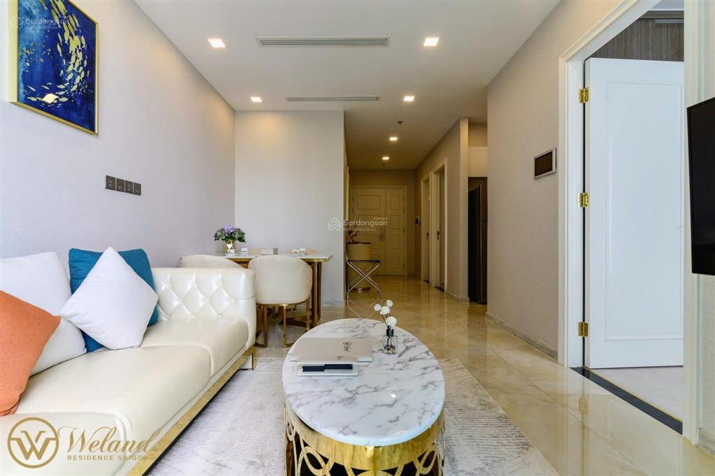 Cần bán cc kingdom 101, giá 7,2 tỷ, 72m², 2pn, 2wc tại tô hiến thành, p14, q10