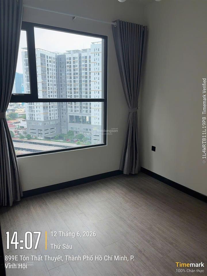 Cho thuê căn hộ de la sol q4, 2pn, 75m², giá 21 triệu vnd, nội thất cơ bản  0778 998 ***
