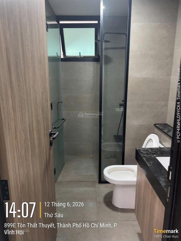 Cho thuê căn hộ de la sol q4, 2pn, 75m², giá 21 triệu vnd, nội thất cơ bản  0778 998 ***