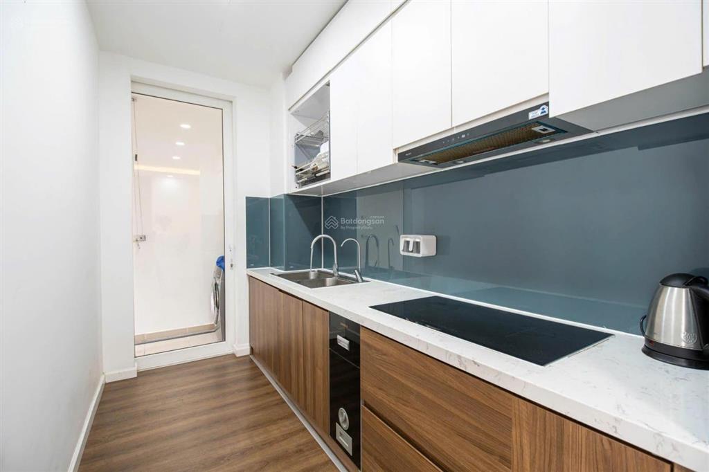Cho thuê ch the gold view, 18 triệu vnd, 110m2, 3pn, 2wc tại bến vân đồn, q4, hcm