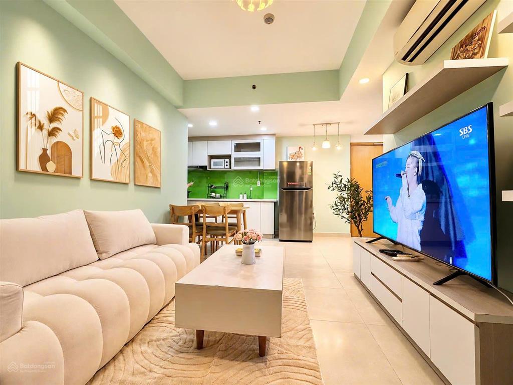 Bán gấp ch soho residence, cô giang, rẻ bèo chỉ có 6,2 tỷ, 56m2, 2pn, 1wc  0778 998 ***