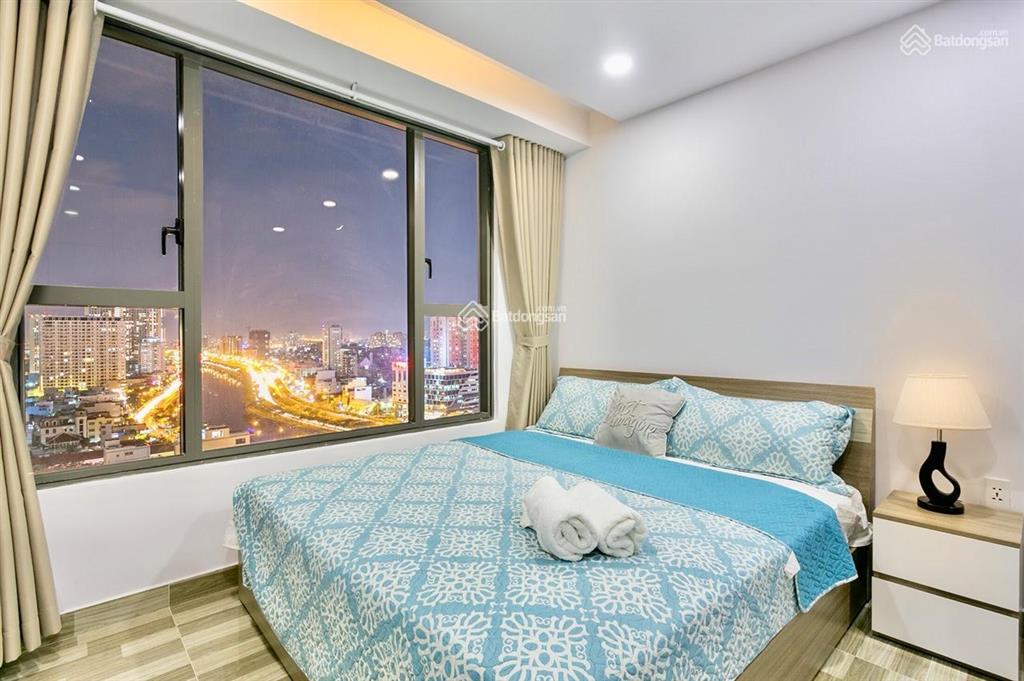 Chính chủ cho thuê gấp ch "soho residence", 65m2, 2pn, 1wc full nt, giá chỉ 18 triệu/tháng