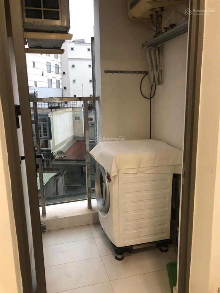 Chính chủ đi mỹ cần bán gấp the prince residence, giá chỉ 3.5 tỷ, 35m2, 1pn, 1wc, sổ hồng.