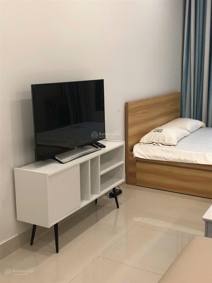 Chính chủ đi mỹ cần bán gấp the prince residence, giá chỉ 3.5 tỷ, 35m2, 1pn, 1wc, sổ hồng.