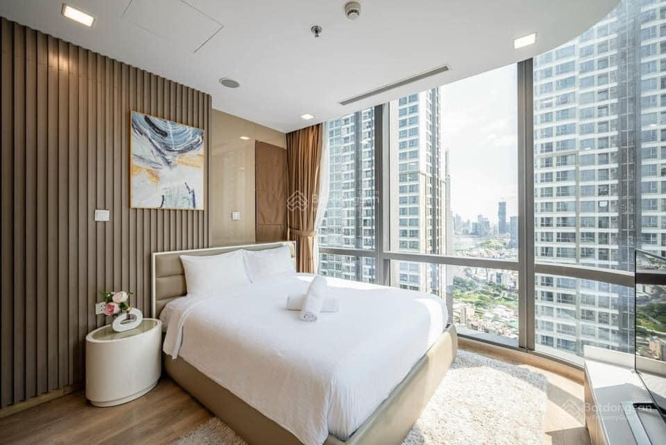 Mình cần bán gấp, đi định cư, chung cư terra royal, căn 72m2, 2pn, 2wc, full nt, giá 7.1 tỷ