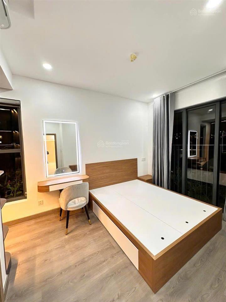 Bán cc 2pn, 1vs tại kingston residence, 6,1 tỷ, 60m2, đẹp như mơ.  0778 998 ***