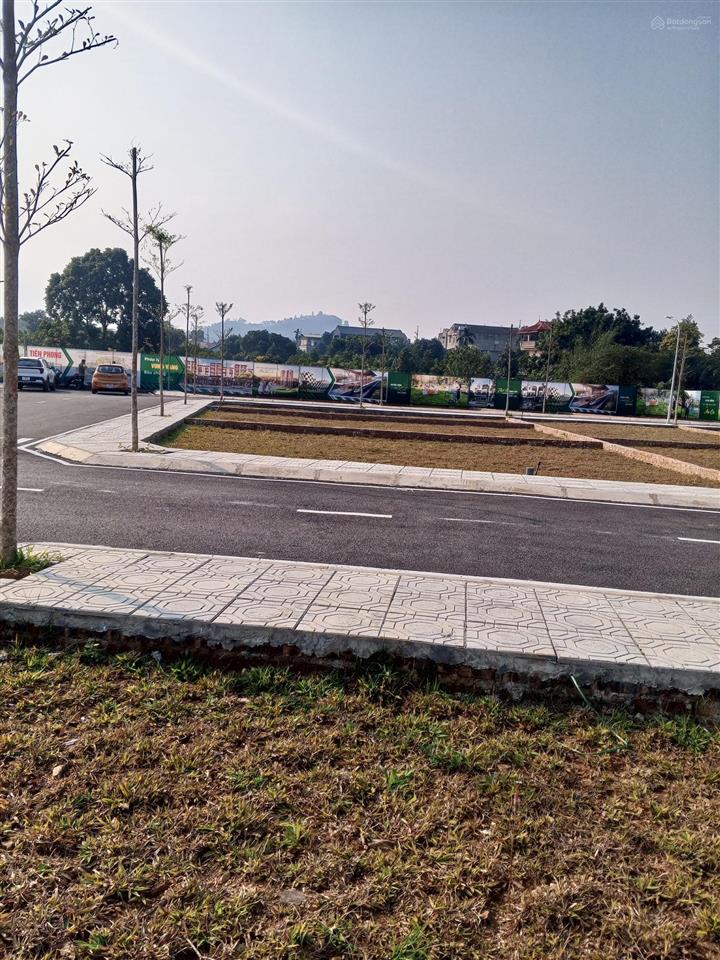 Đất trung tâm hoà lạc  chính chủ chỉ với hơn 30tr/m