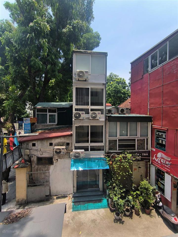Cho thuê nhà 4 tầng phố đặng thái thân, cạnh nhà hát lớn, cách hồ hoàn kiếm 500 m