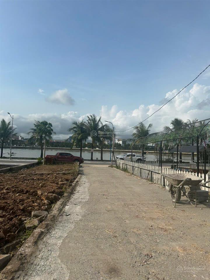 Siêu phẩm ven hồ hùng thắng  54m full thổ cư  vài bước ra hồ mát mẻ