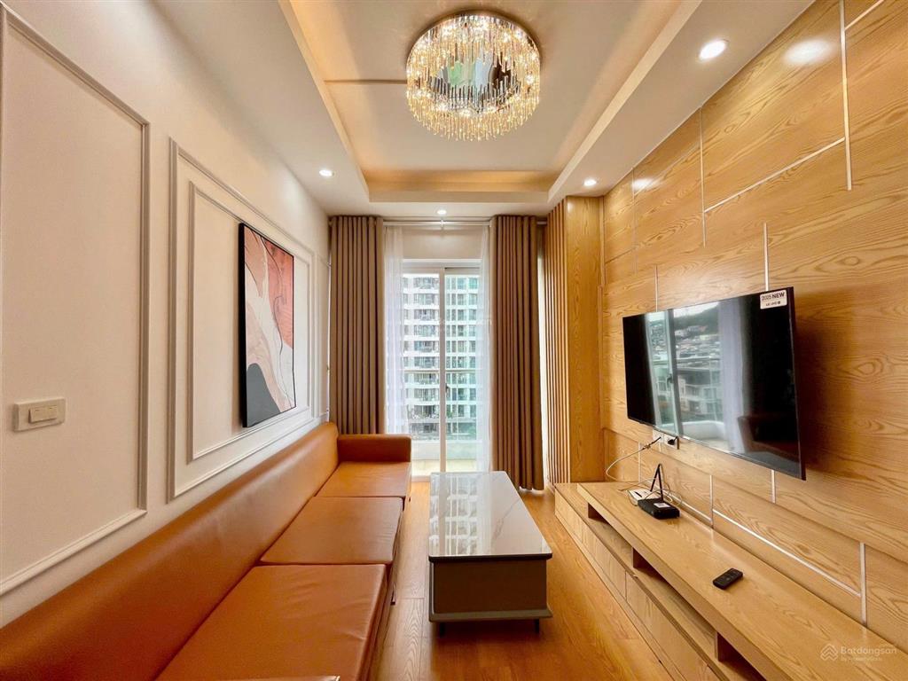 Căn góc đông nam "hiếm có" tại ct2  90m2, 3pn  giá cần bán gấp