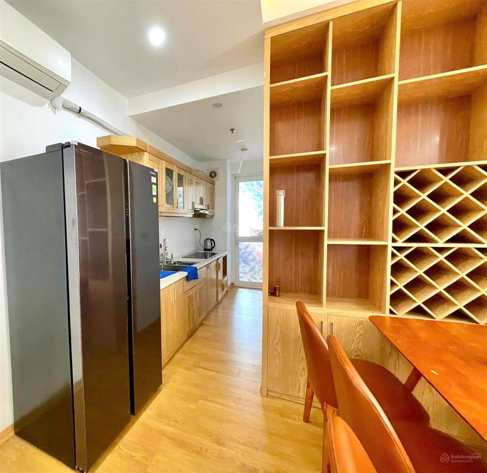 Căn góc đông nam "hiếm có" tại ct2  90m2, 3pn  giá cần bán gấp