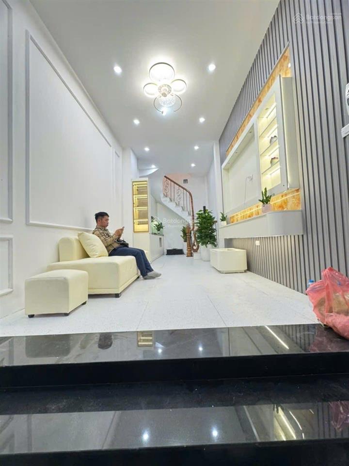 Bán nr tại đội cấn, q.ba đình, 7,5 tỷ, 25m2, 3pn, 4vs, đẹp, nhiều tiện ích chỉ với