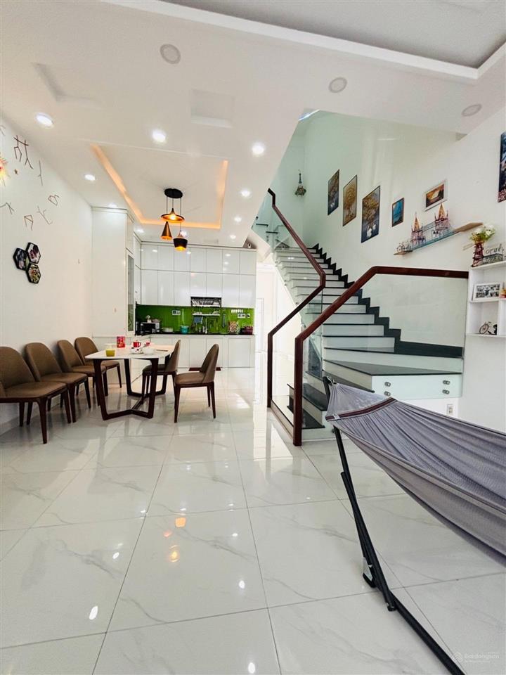 Bán gấp nhà khu dân cư víp đẳng cấp