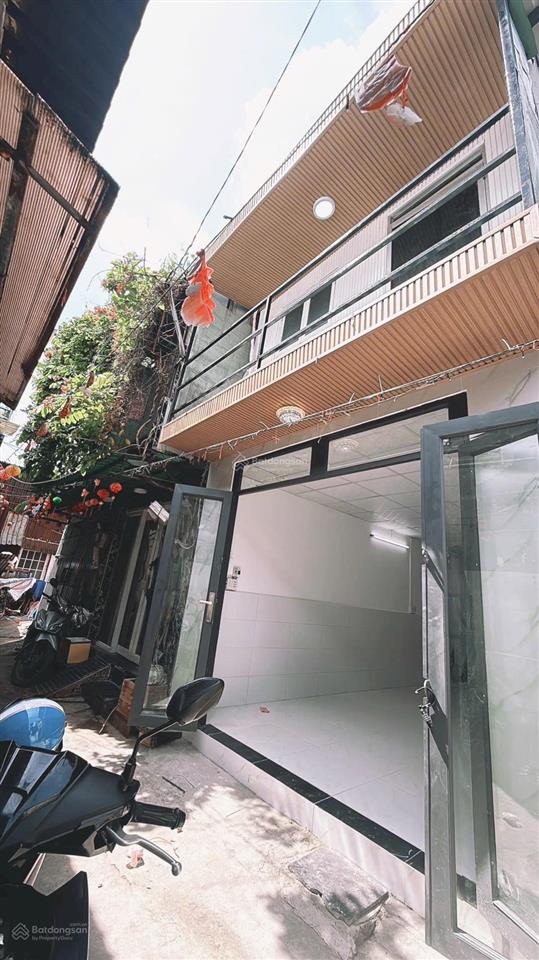 Nhà cần bán chủ có việc về quê gấp