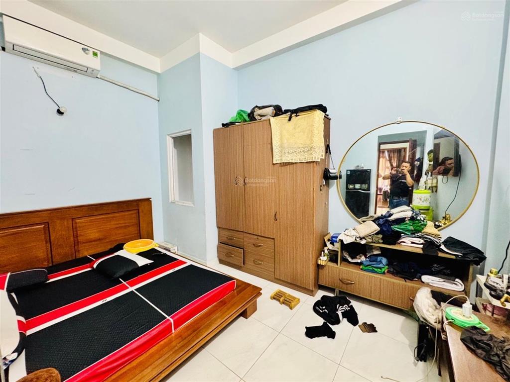 Nhà bán hàng hiếm có khu vực chủ cần bán gấp về quê