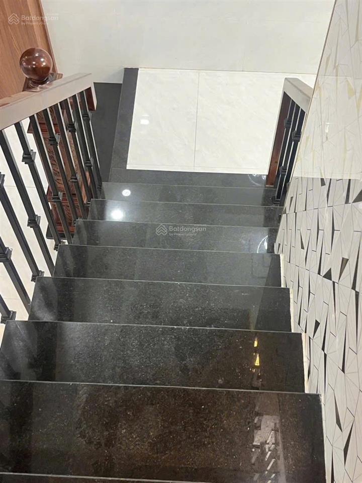 Nhà đẹp cần bán gấp khu vực siêu hiếm