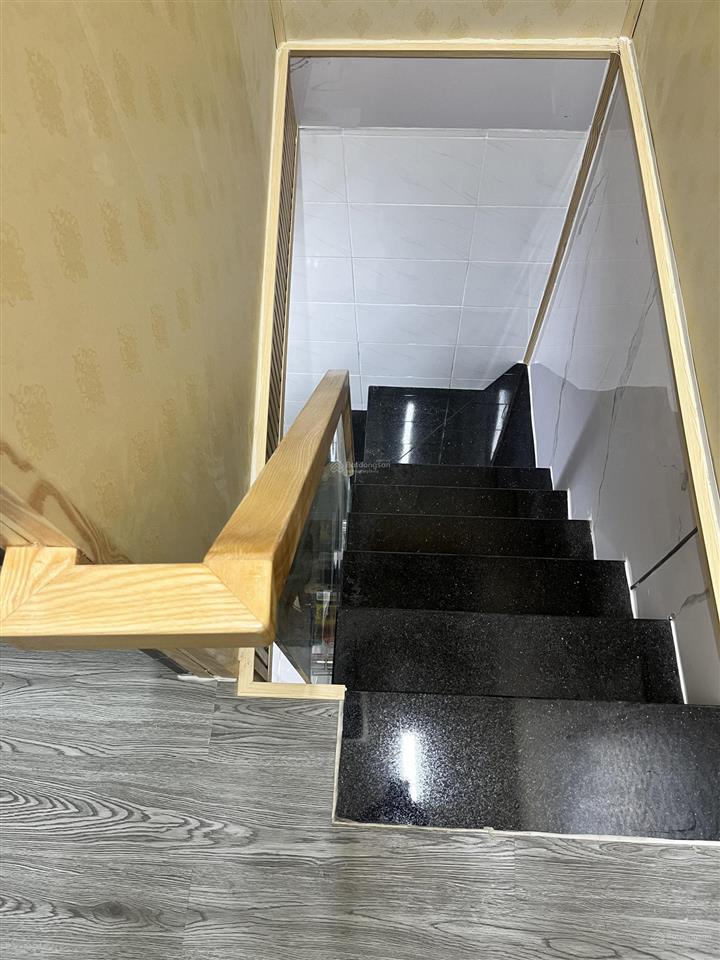 Bán nhà riêng tại c1, bình hưng, bình chánh giá tốt, 2pn, 2 tầng, 37,5m2
